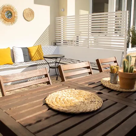 House 30 * Ialysos (Rhodes)