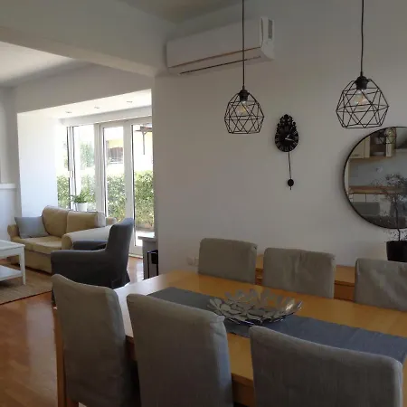 House 30