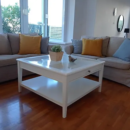 House 30 Nyaraló Jaliszósz