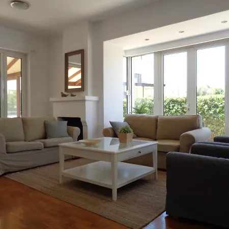 House 30 * Jaliszósz